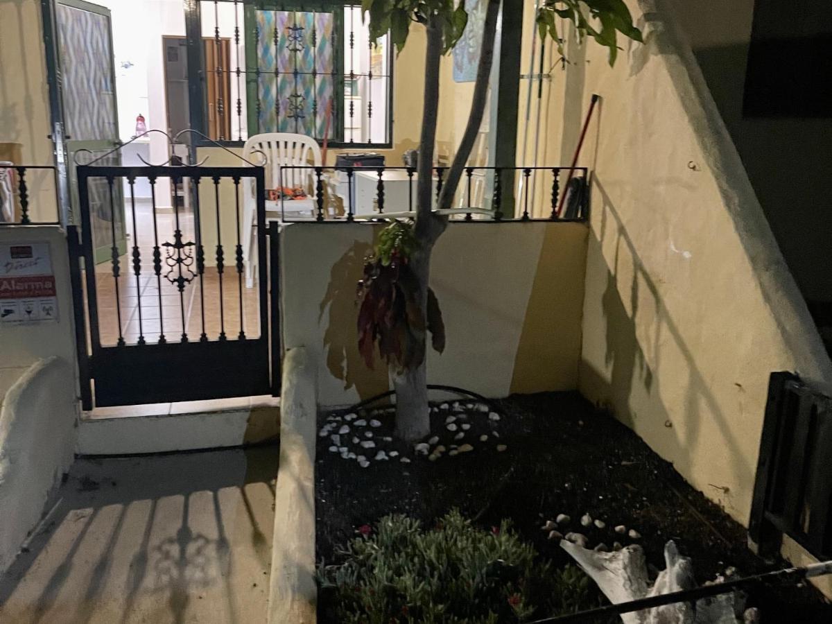 Giardino E Terrazza, Accogliente E Funzionale, Wi-Fi, Piscina Condivisa Apartment กอสตากาลมา ภายนอก รูปภาพ