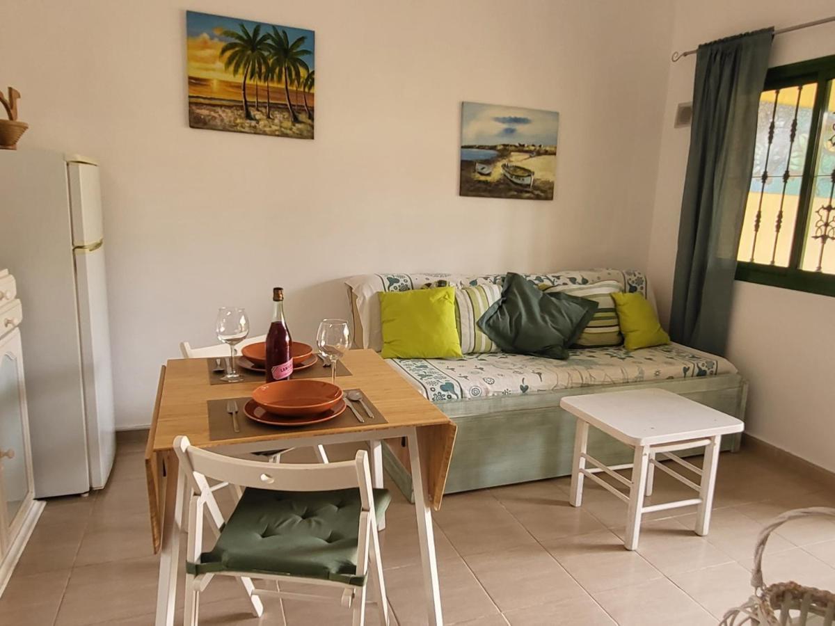 Giardino E Terrazza, Accogliente E Funzionale, Wi-Fi, Piscina Condivisa Apartment กอสตากาลมา ภายนอก รูปภาพ