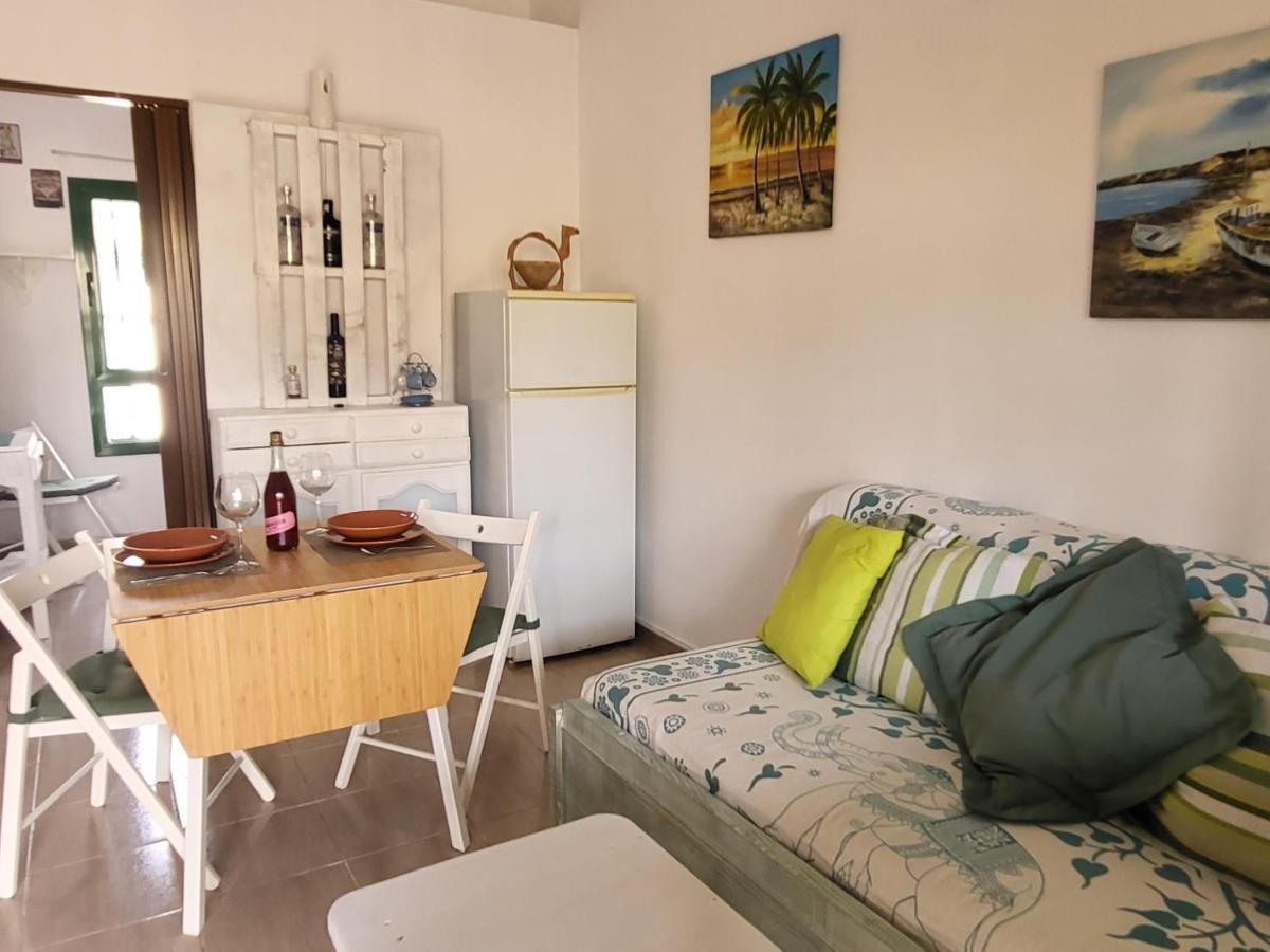 Giardino E Terrazza, Accogliente E Funzionale, Wi-Fi, Piscina Condivisa Apartment กอสตากาลมา ภายนอก รูปภาพ